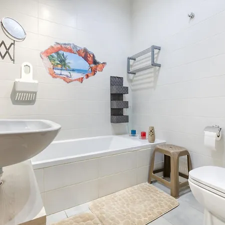 Charming 2br In The Heart Of By 360 Estates