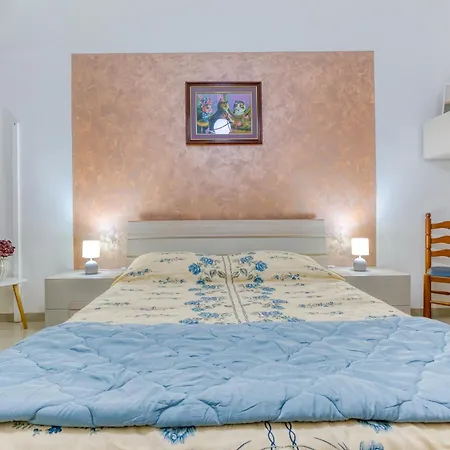 Charming 2br In The Heart Of By 360 Estates Marsaxlokk