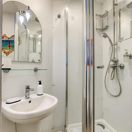 Charming 2br In The Heart Of By 360 Estates Apartman Marsaxlokk